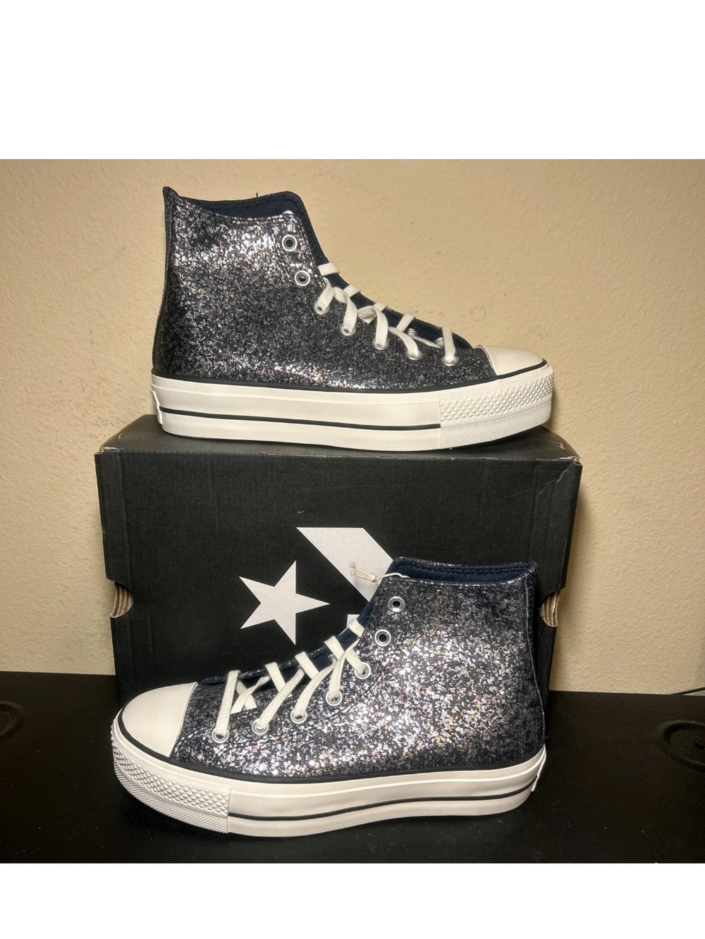 NWB Converse CTAS ☆ Black Glittery Pattern Lift/Platform High-Tops W/8.5 ☆☆☆